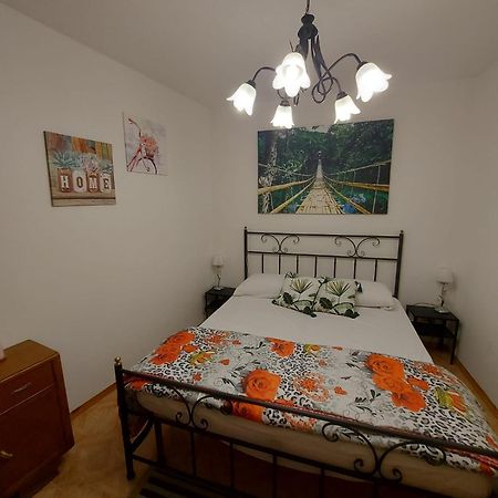 Apartmán Casa Lorenzo - Nel Centro Storico Di Fiumalbo Exteriér fotografie