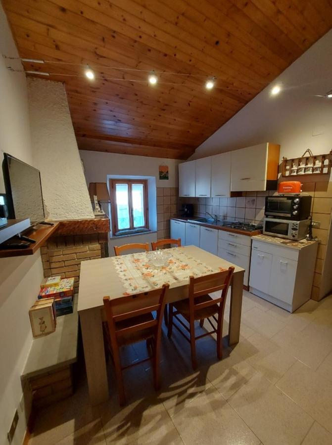 Apartmán Casa Lorenzo - Nel Centro Storico Di Fiumalbo Exteriér fotografie